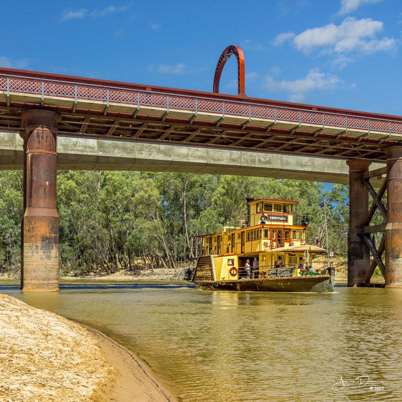 Emmylou (Square) QPuzzles