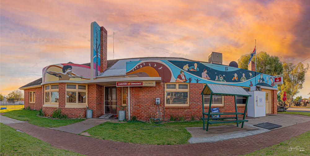 Patchewollock Hotel (Panorama) QPuzzles