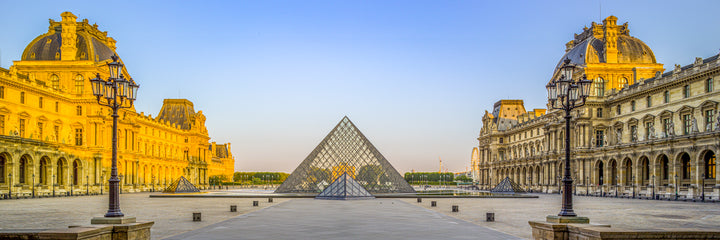 Louvre Square