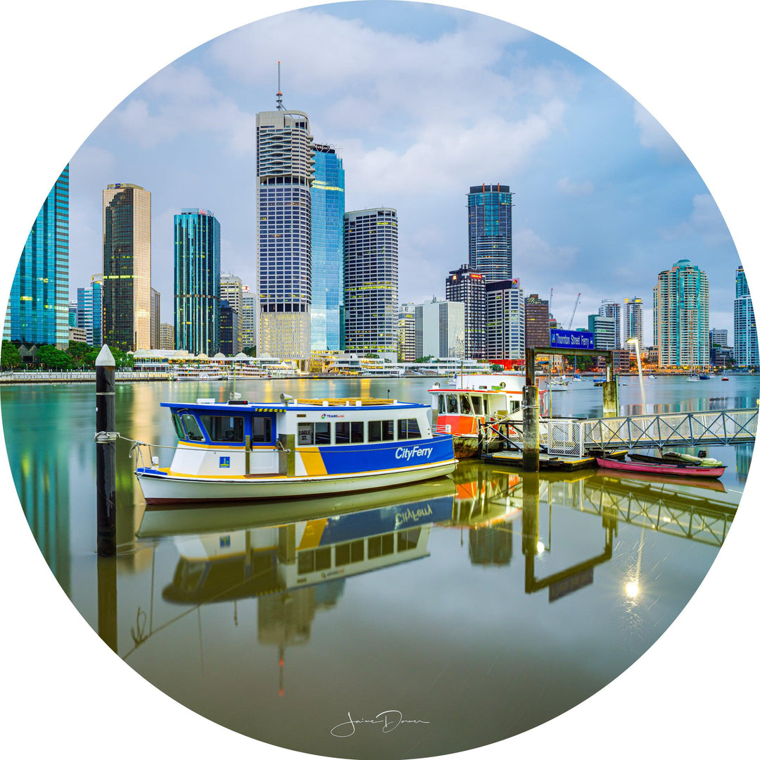 Thorton Street Ferry (Round)
